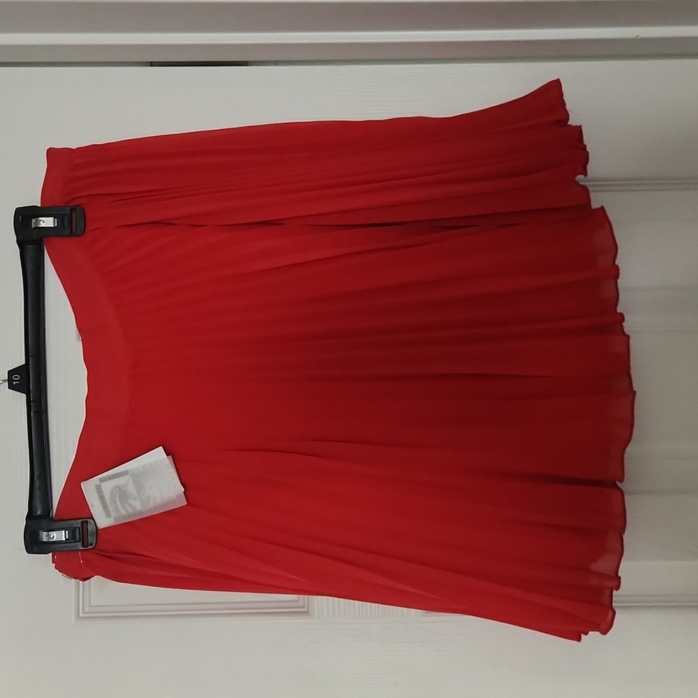 NWT Alberto Makali Pleaded Skirt